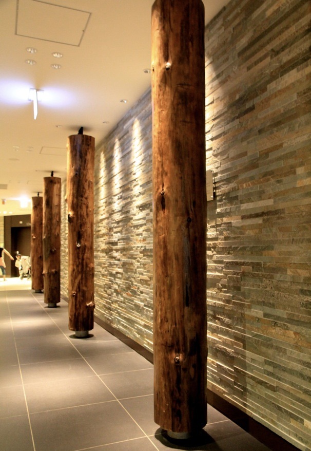 旧本店の基礎松杭