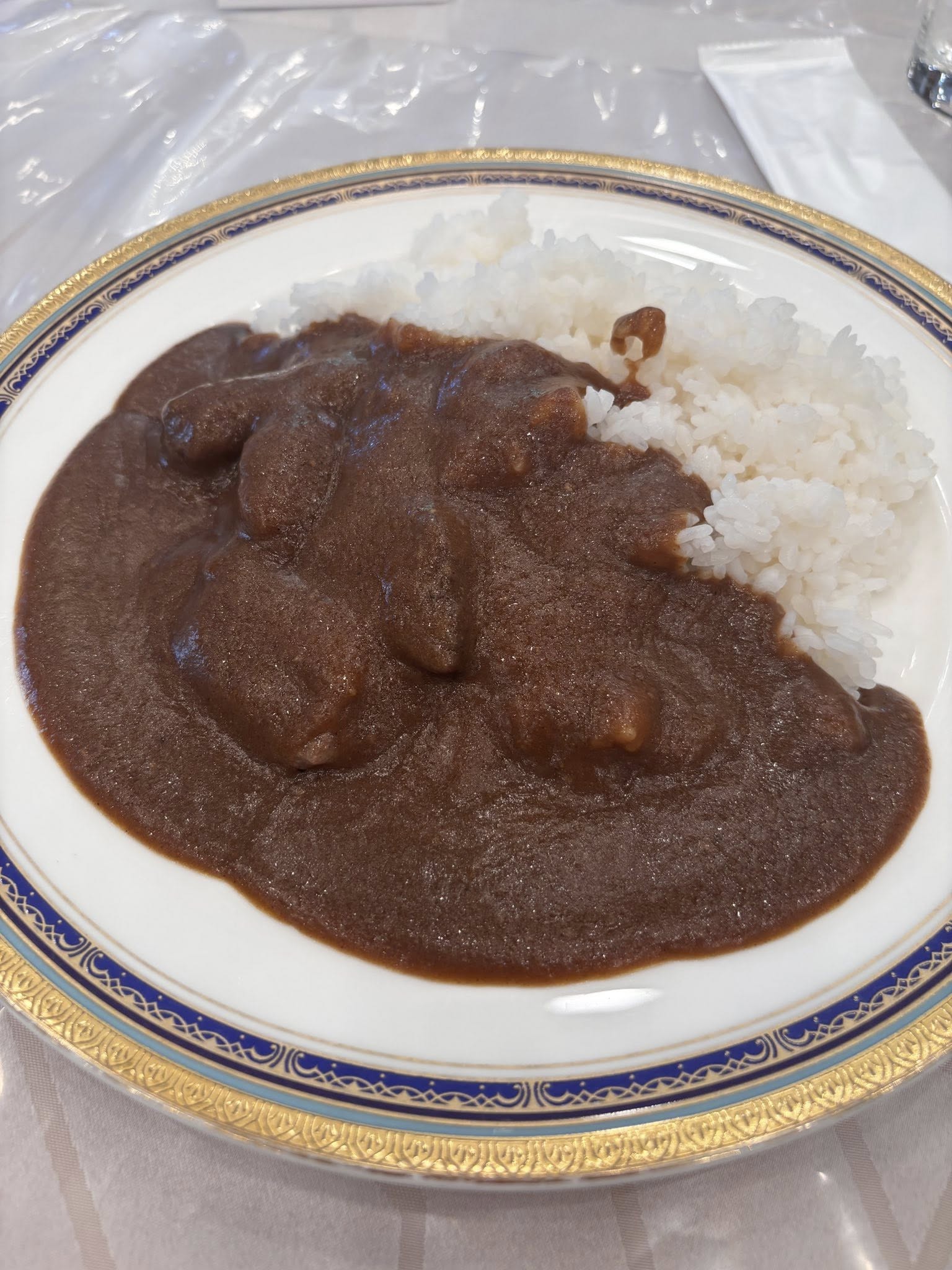 千里阪急ホテルのワンコインカレー